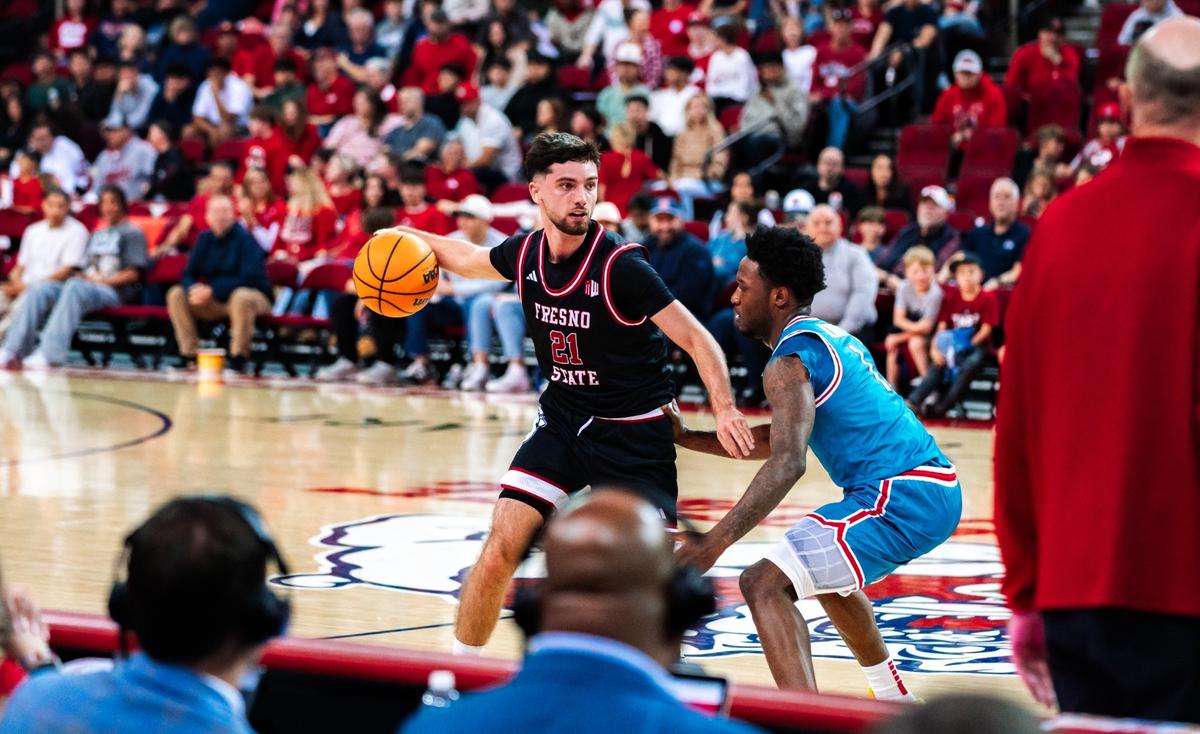 Fresno State guard Bastien Rieber handles the ball against New Mexico