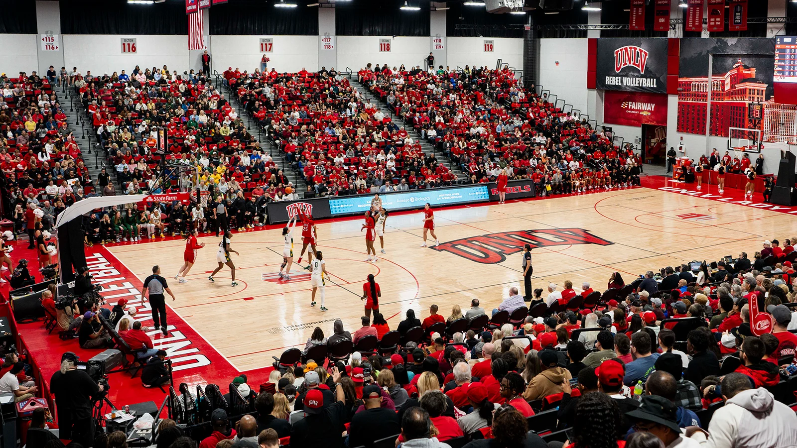 Lady Rebels Court